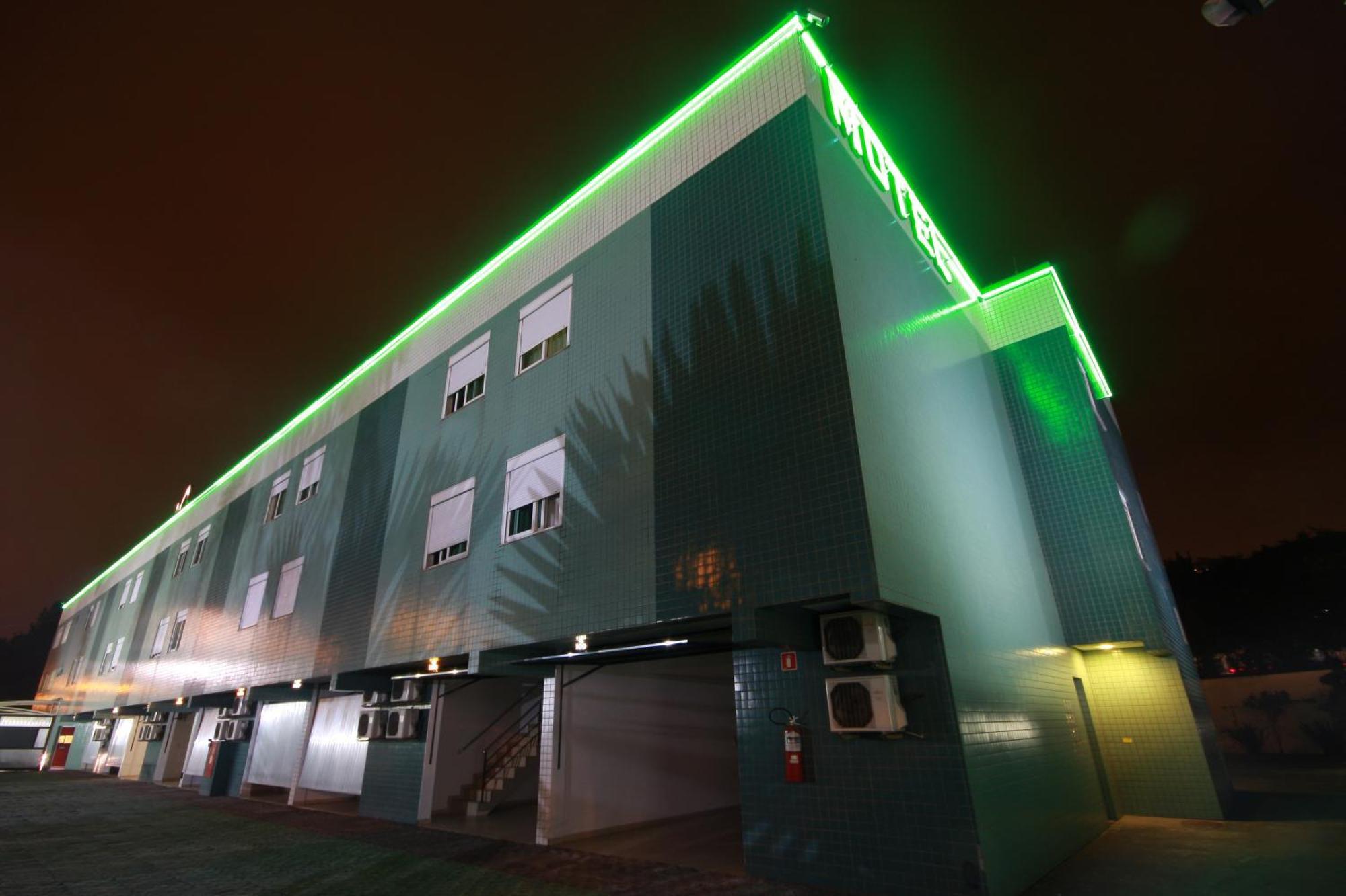 Vitara Motel  Табоан-да-Серра Экстерьер фото